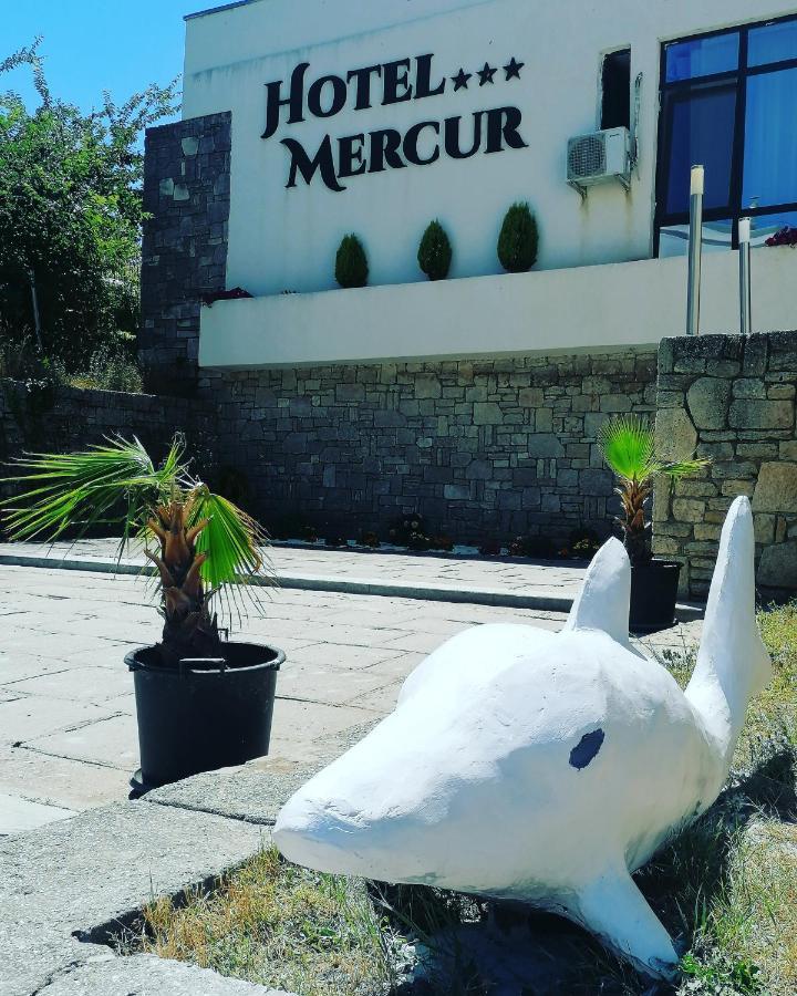 Hotel Mercur Ефоріє-Суд Екстер'єр фото