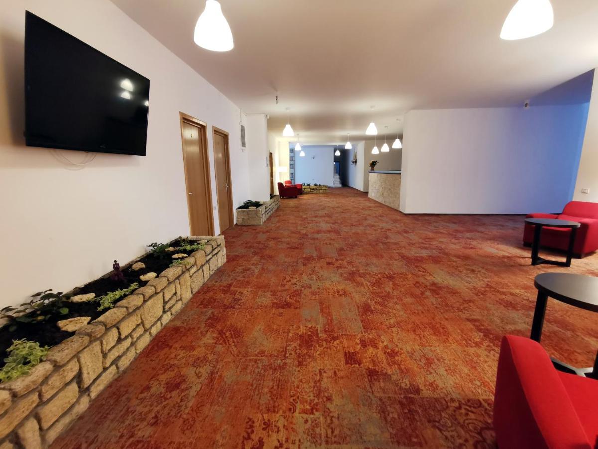 Hotel Mercur Ефоріє-Суд Екстер'єр фото